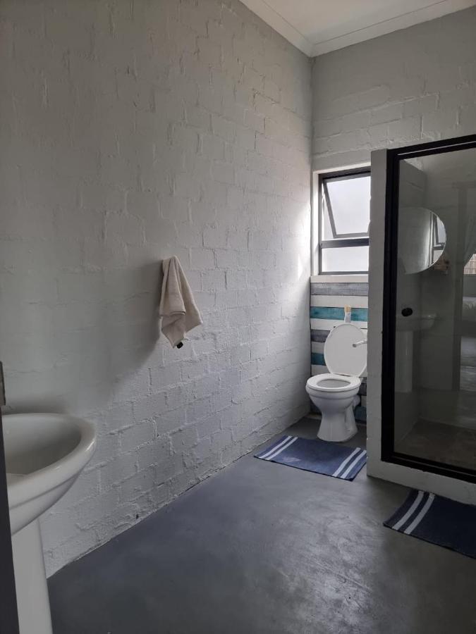Rustic Hill Apartment Langebaan Ngoại thất bức ảnh